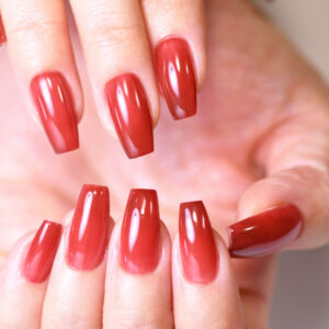 クリアボルドーネイル